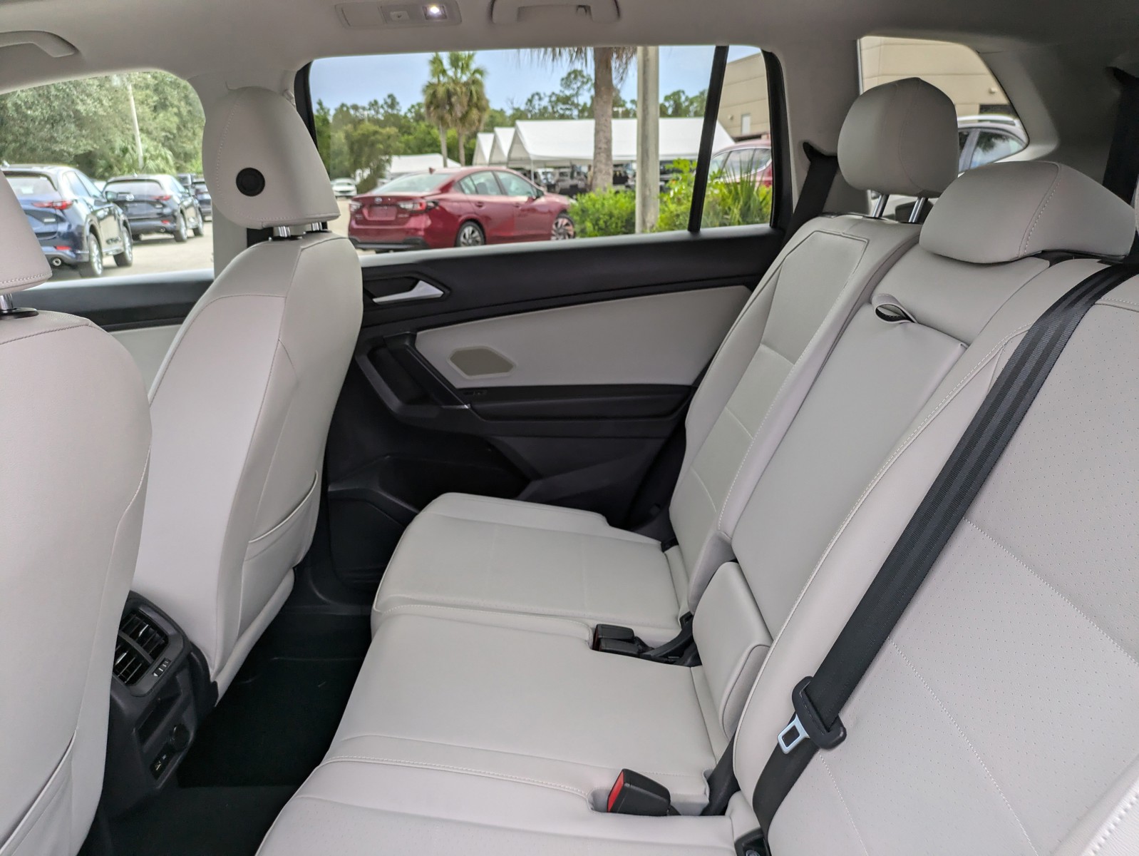 2020 Volkswagen Tiguan - Photo 15