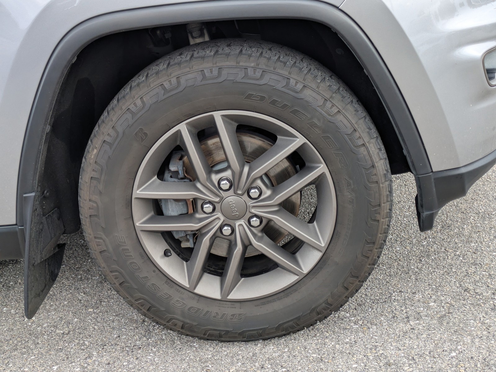 2016 Jeep Grand Cherokee - Photo 11