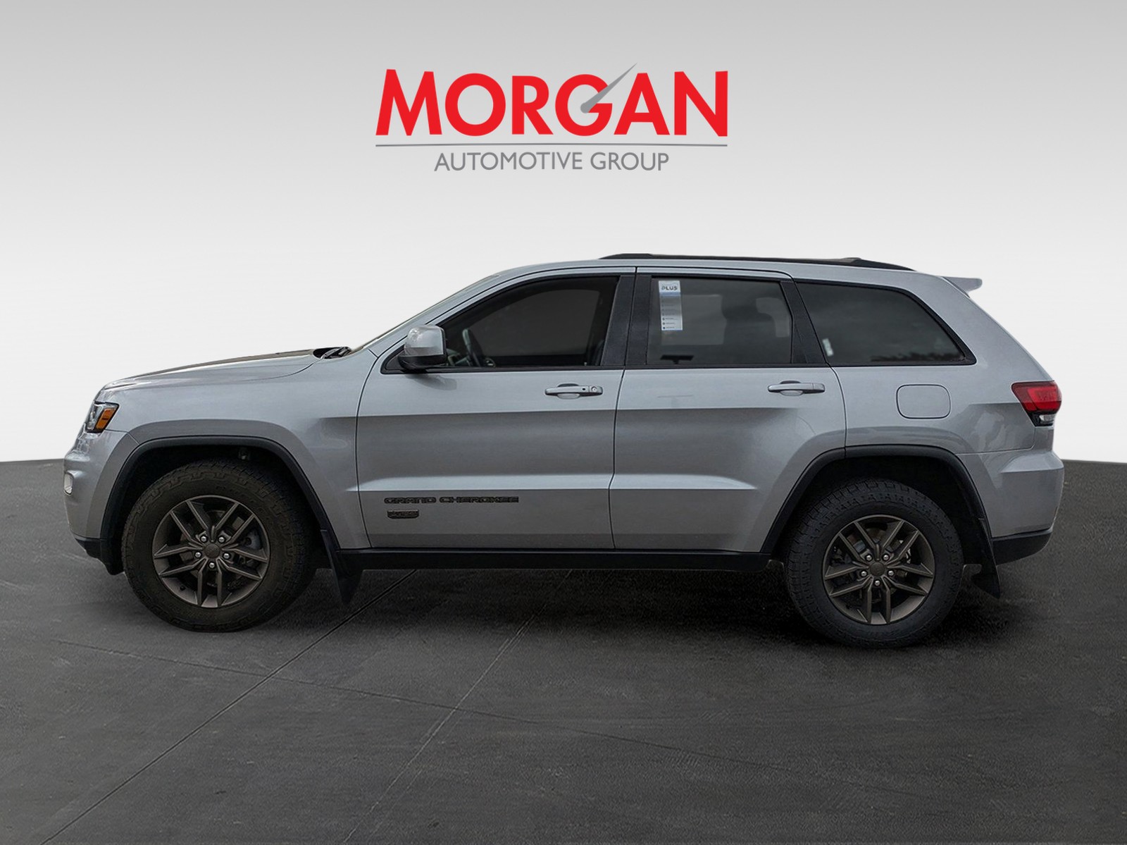 2016 Jeep Grand Cherokee - Photo 9