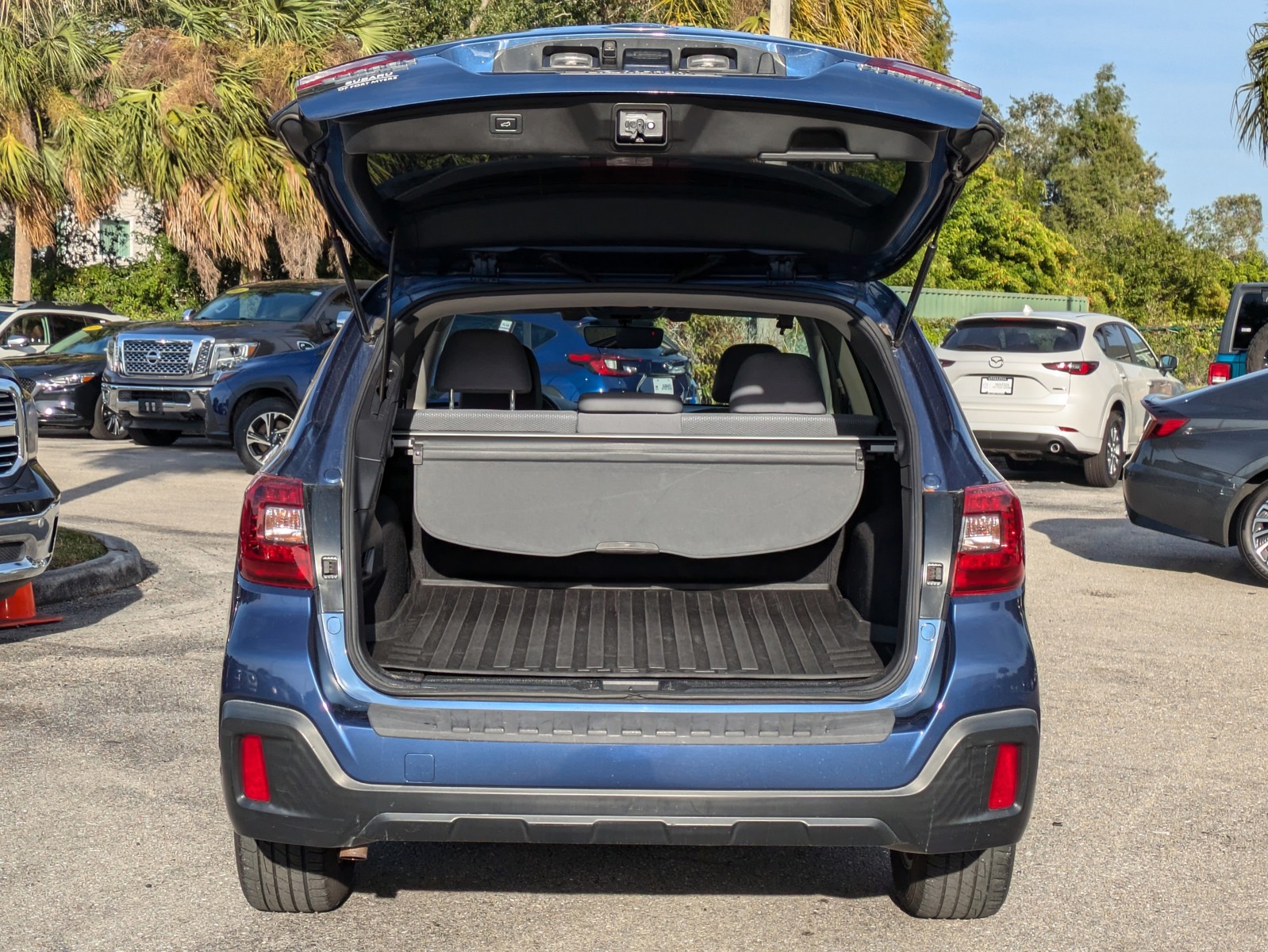 2019 Subaru Outback - Photo 13