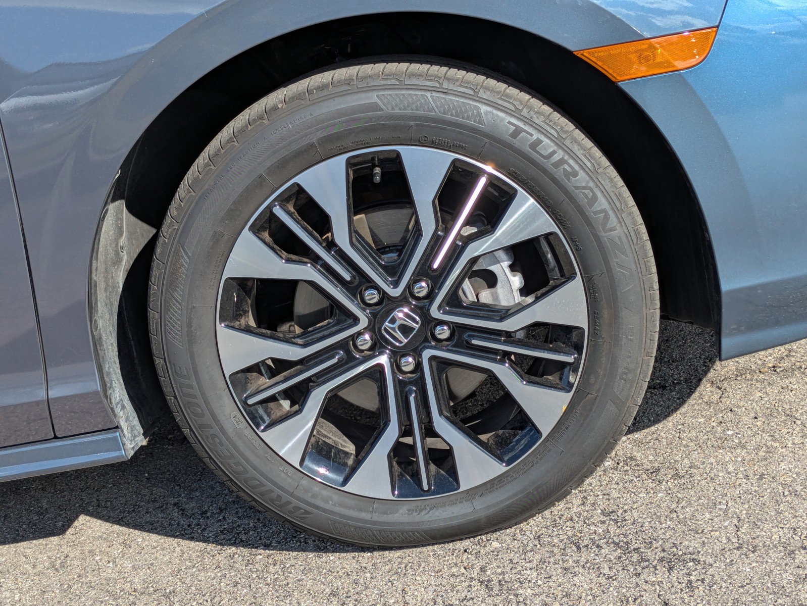 2025 Honda Odyssey - Photo 11
