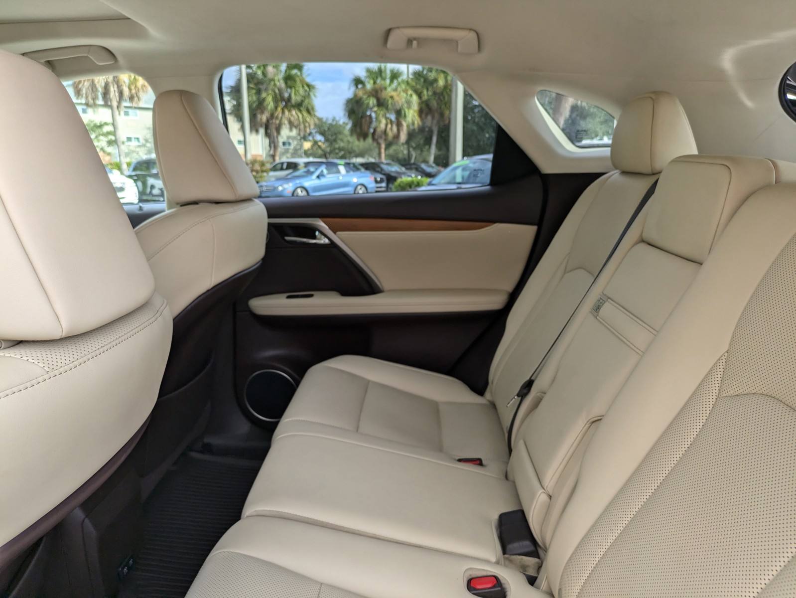 2020 Lexus RX - Photo 14