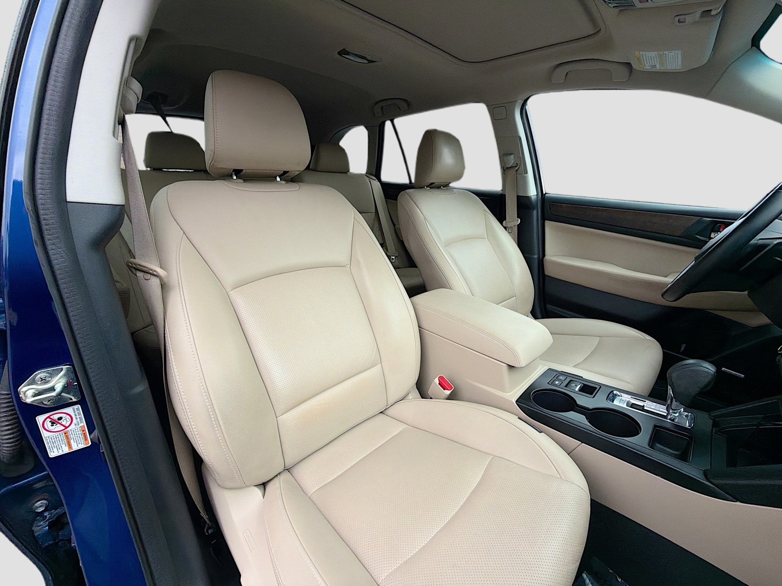 2016 Subaru Outback - Photo 14