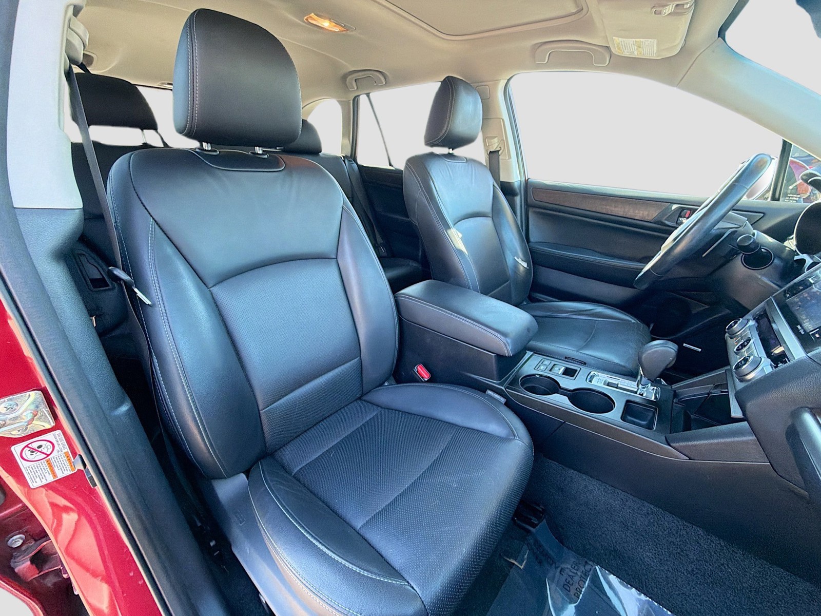 2015 Subaru Outback - Photo 15