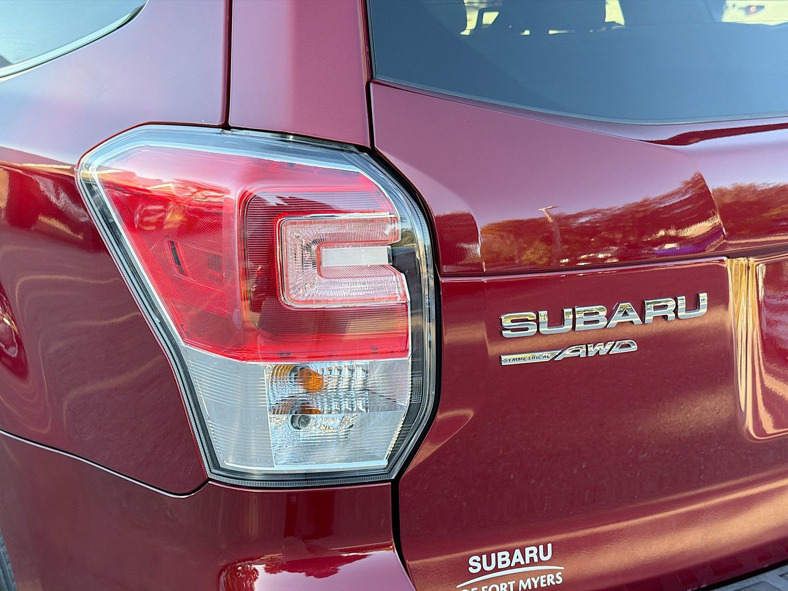 2017 Subaru Forester - Photo 10