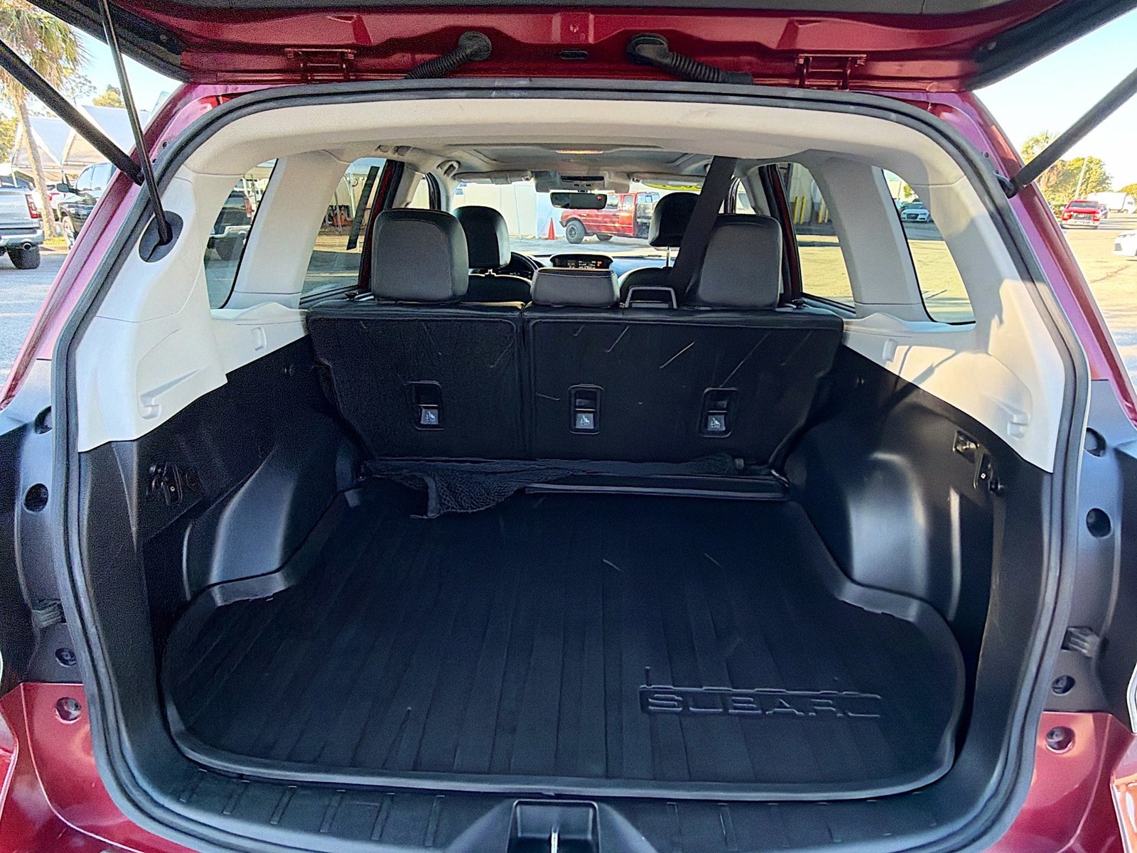 2017 Subaru Forester - Photo 12