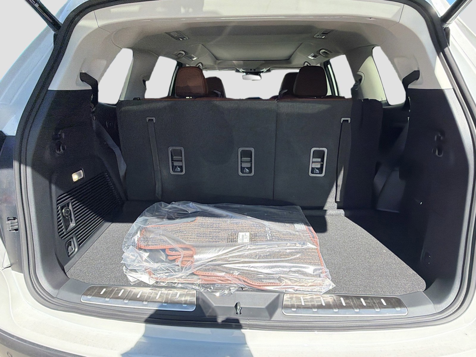 2026 Subaru Ascent - Photo 12
