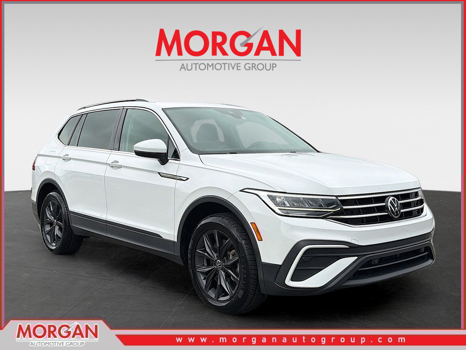 2022 Volkswagen Tiguan SE's photo