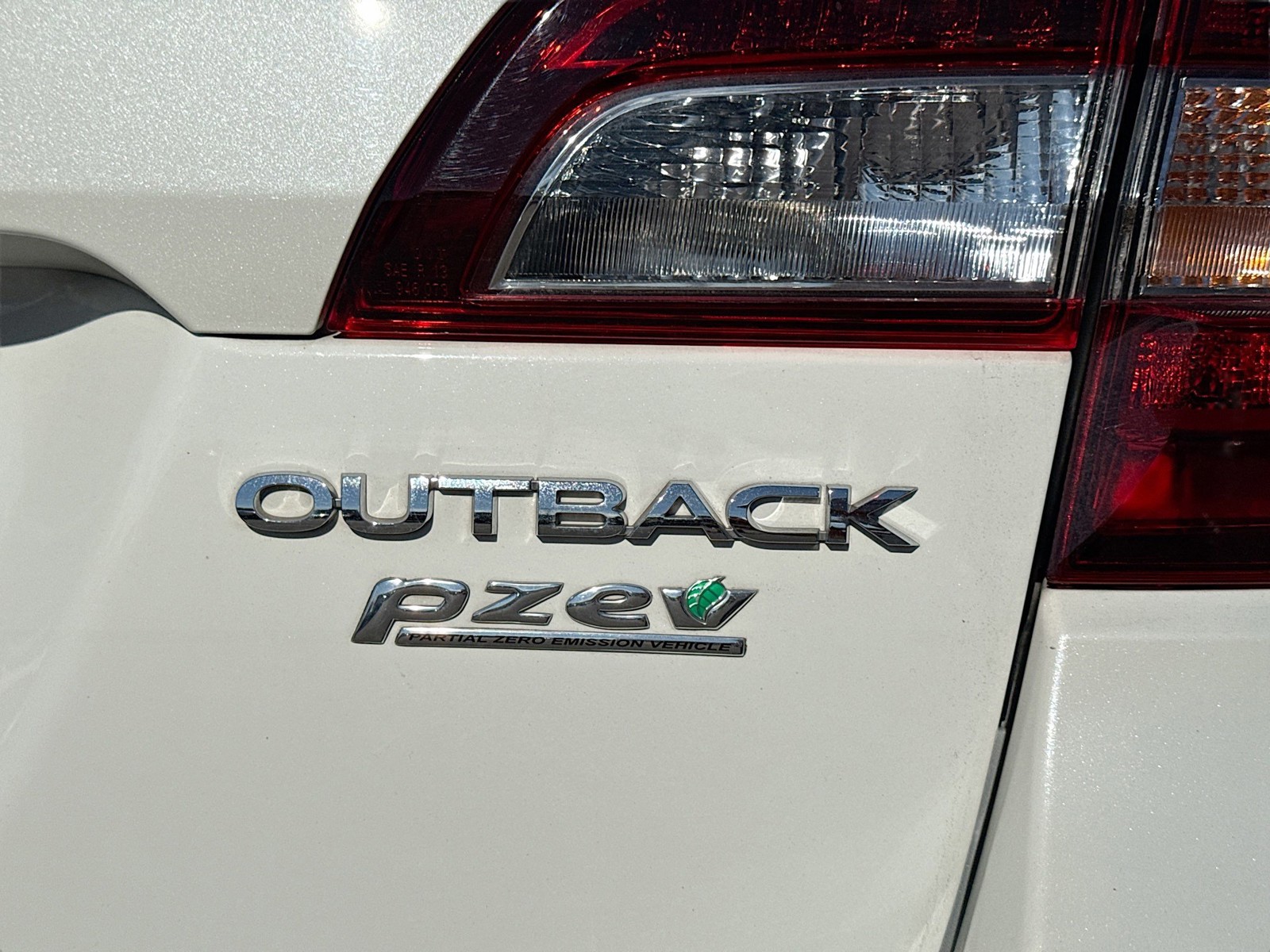 2017 Subaru Outback - Photo 11