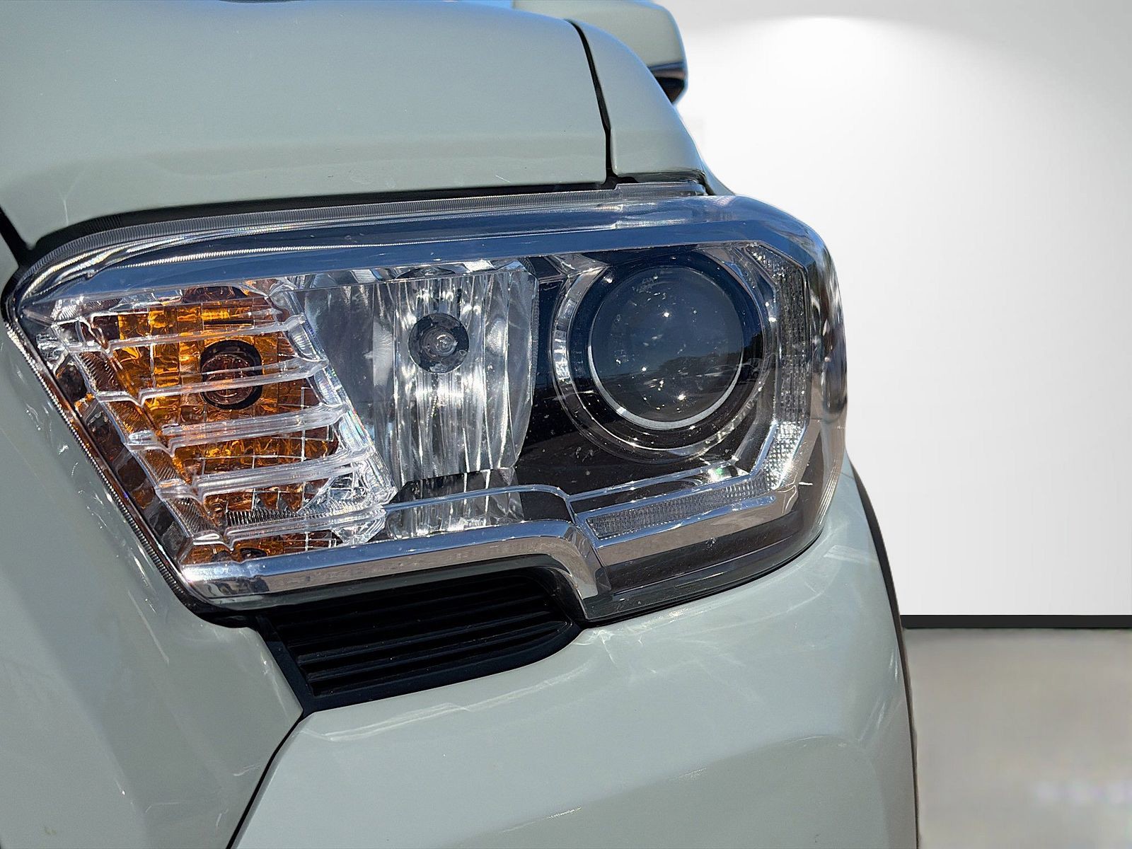 2023 Toyota Tacoma 2WD - Photo 9