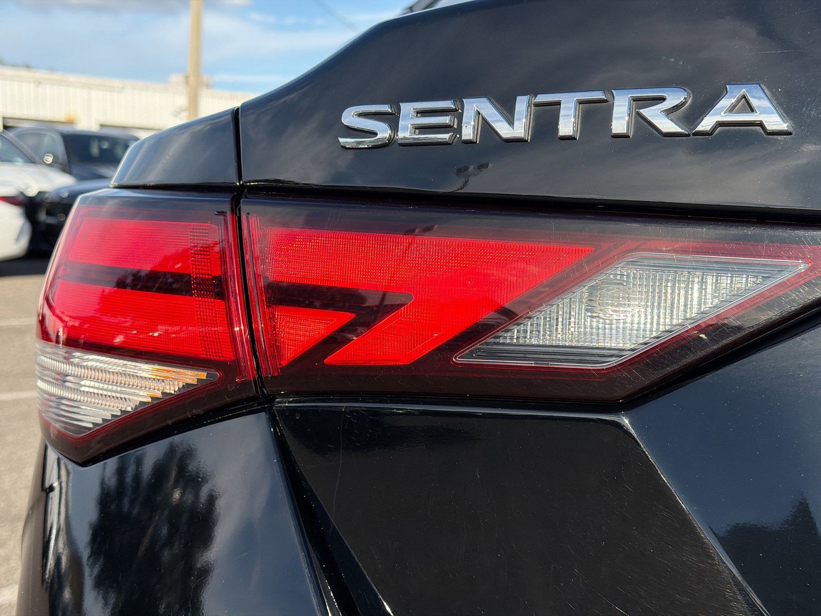2021 Nissan Sentra - Photo 10