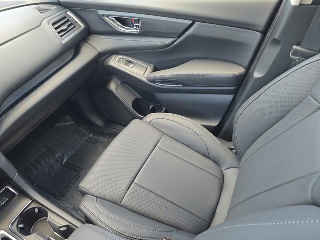 2025 Subaru Ascent - Photo 14
