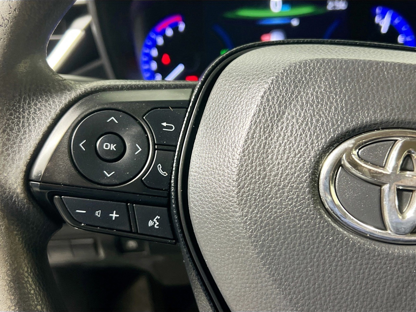 2021 Toyota Corolla Hybrid - Photo 15
