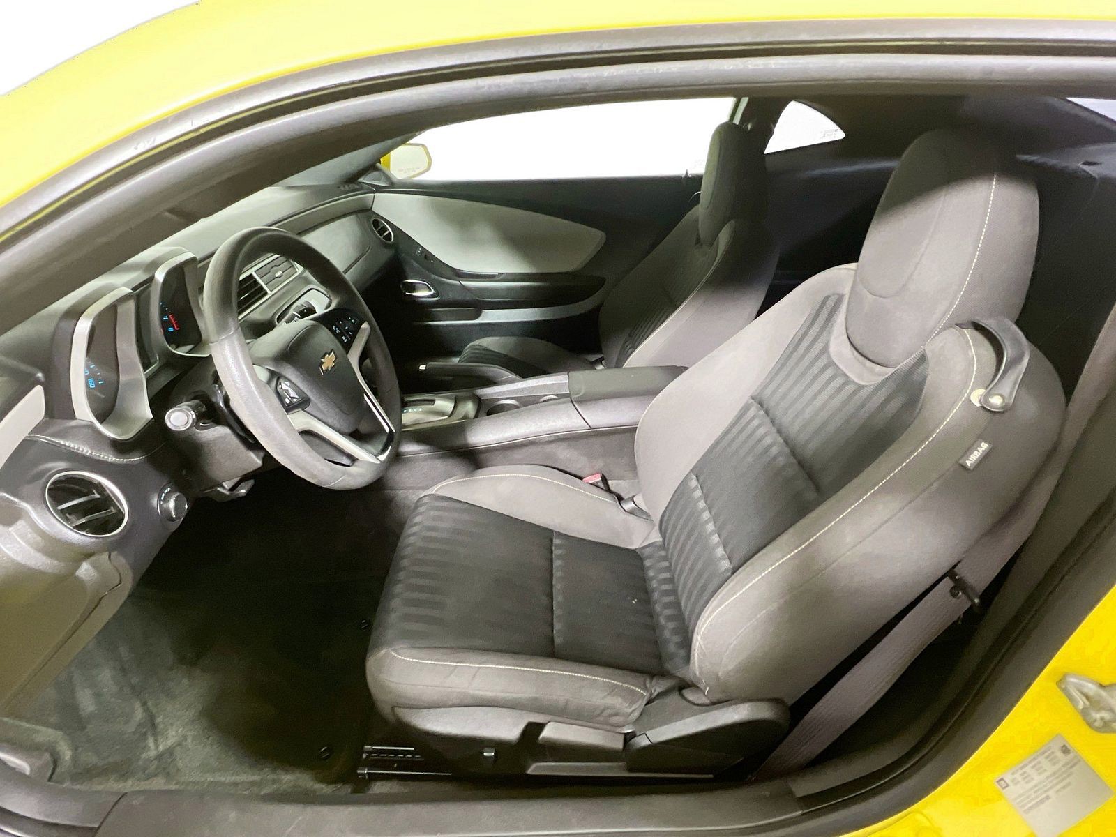 2015 Chevrolet Camaro - Photo 6