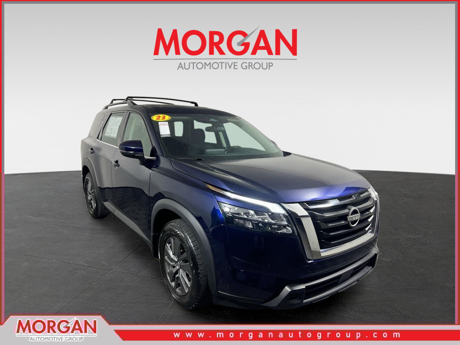 2023 Nissan Pathfinder SV