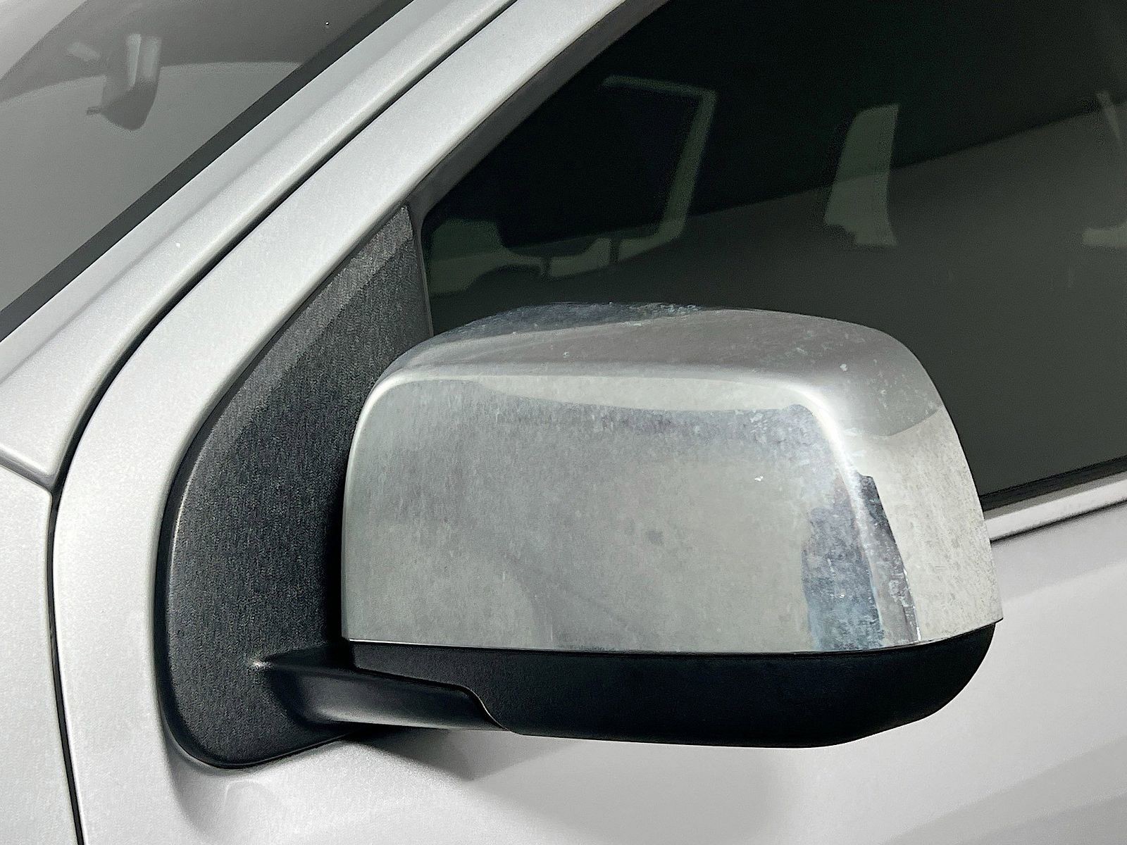 2019 Chevrolet Colorado - Photo 8