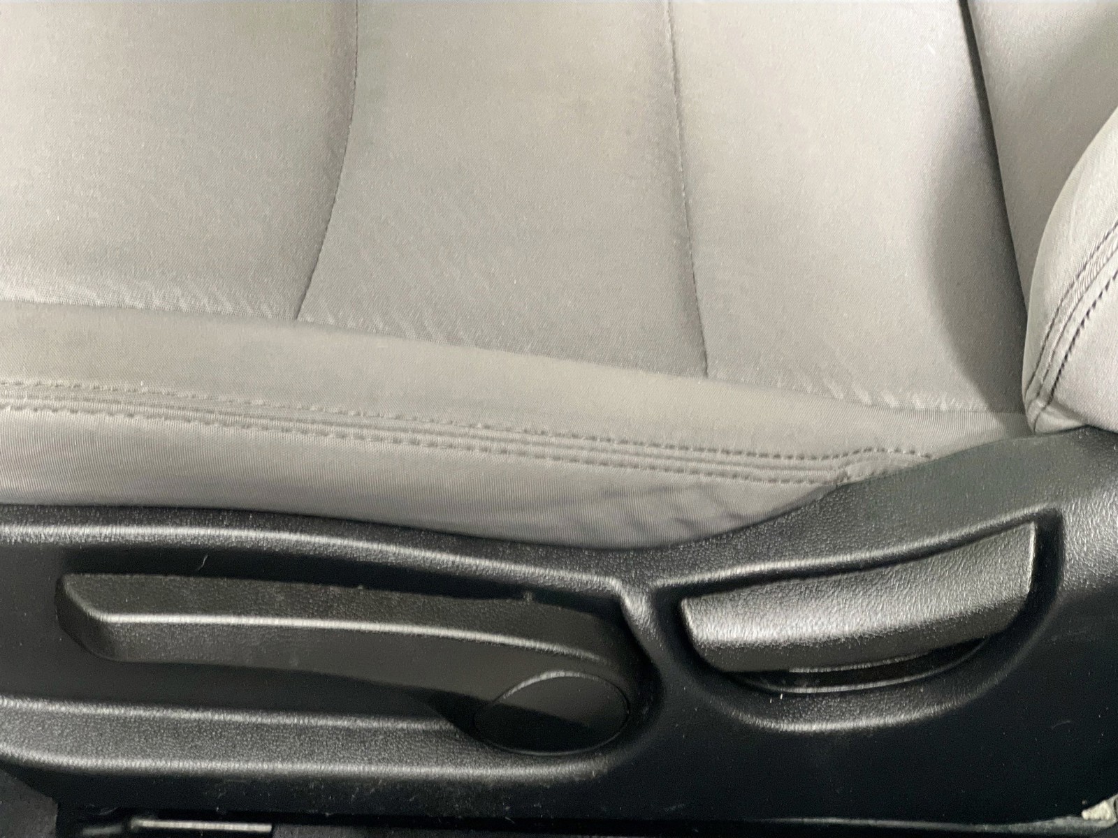 2016 Hyundai Elantra - Photo 13