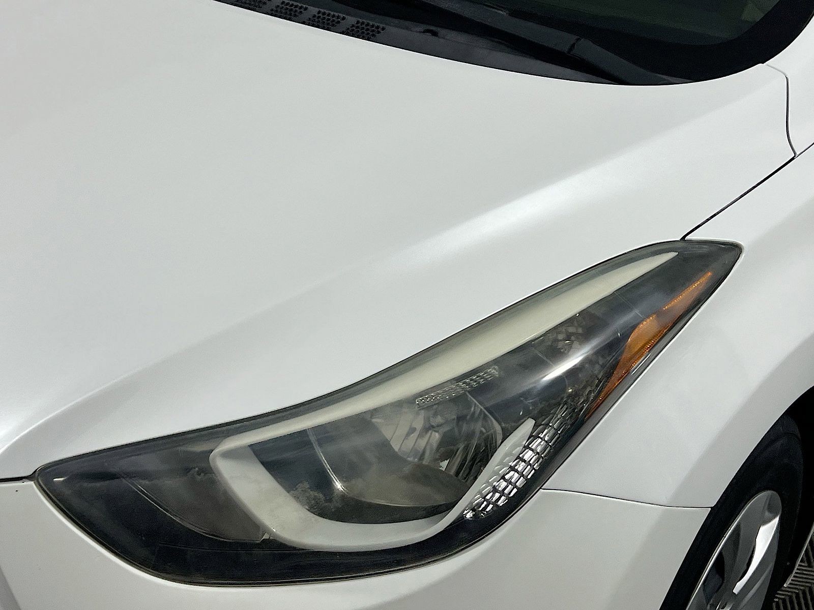 2016 Hyundai Elantra - Photo 9