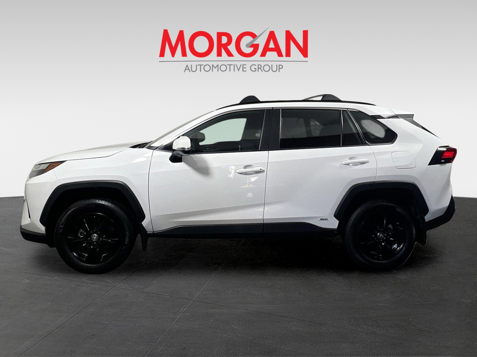 2024 Toyota RAV4 Hybrid - Photo 8