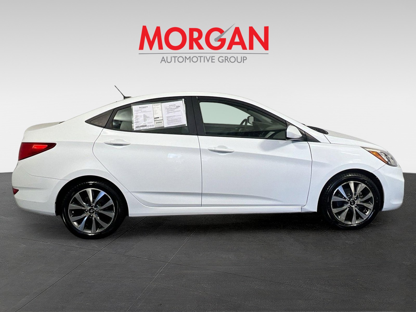 2017 Hyundai Accent - Photo 7