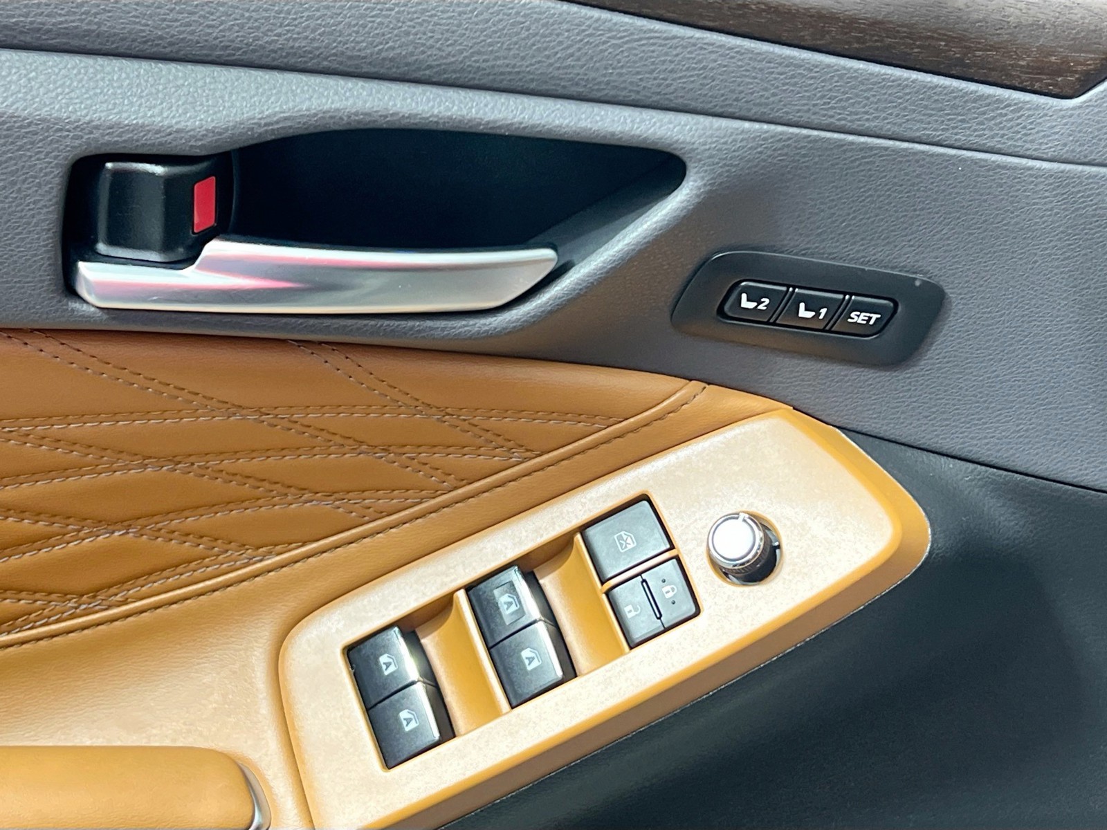 2019 Toyota Avalon - Photo 14