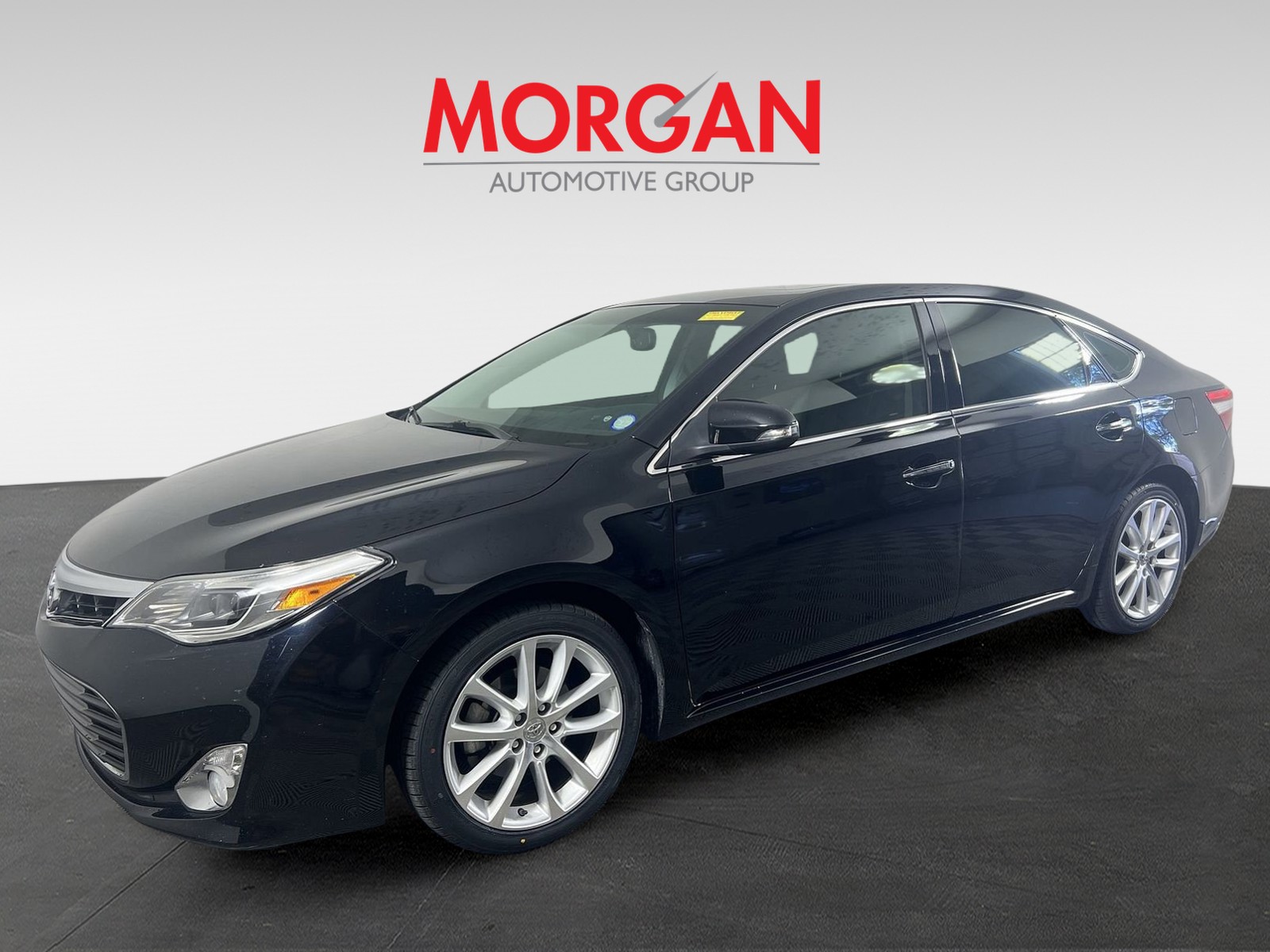 2013 Toyota Avalon - Photo 2