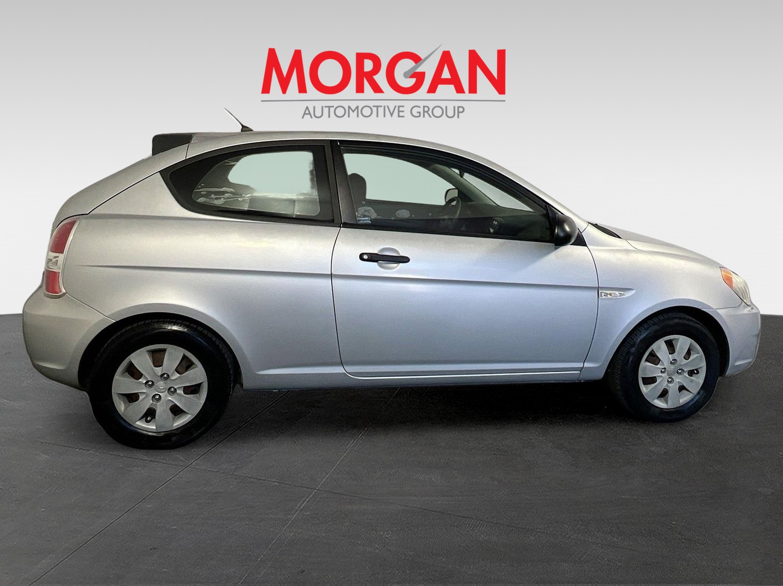 2010 Hyundai Accent - Photo 7