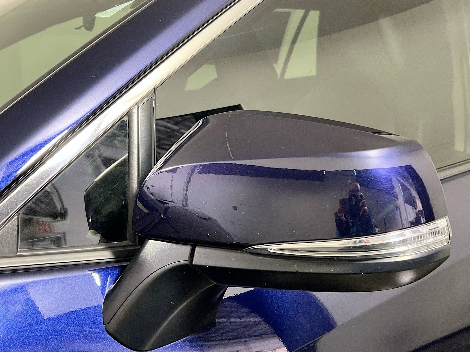2023 Toyota RAV4 - Photo 10