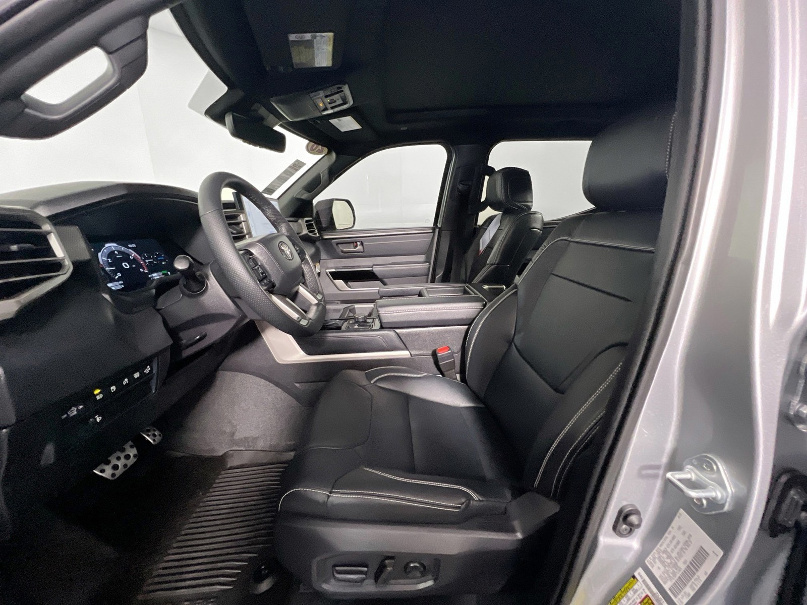2026 Toyota Tundra - Photo 12