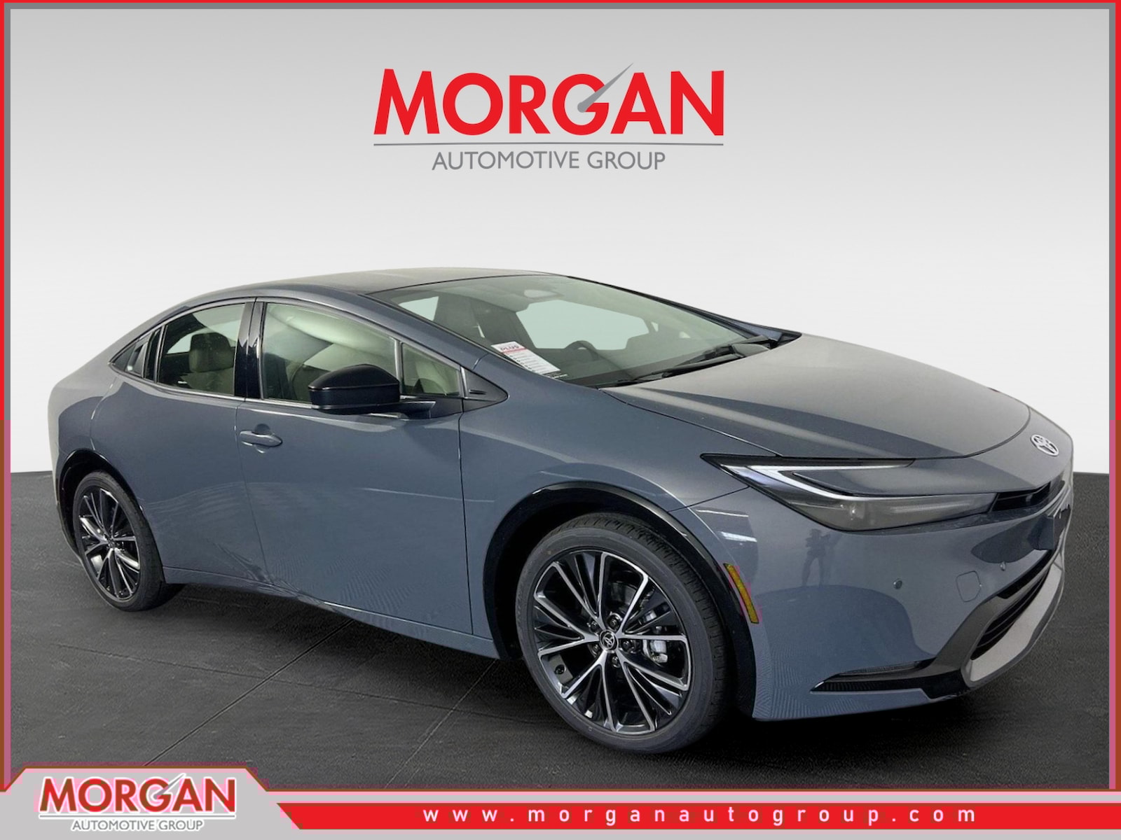 2026 Toyota Prius XLE's photo