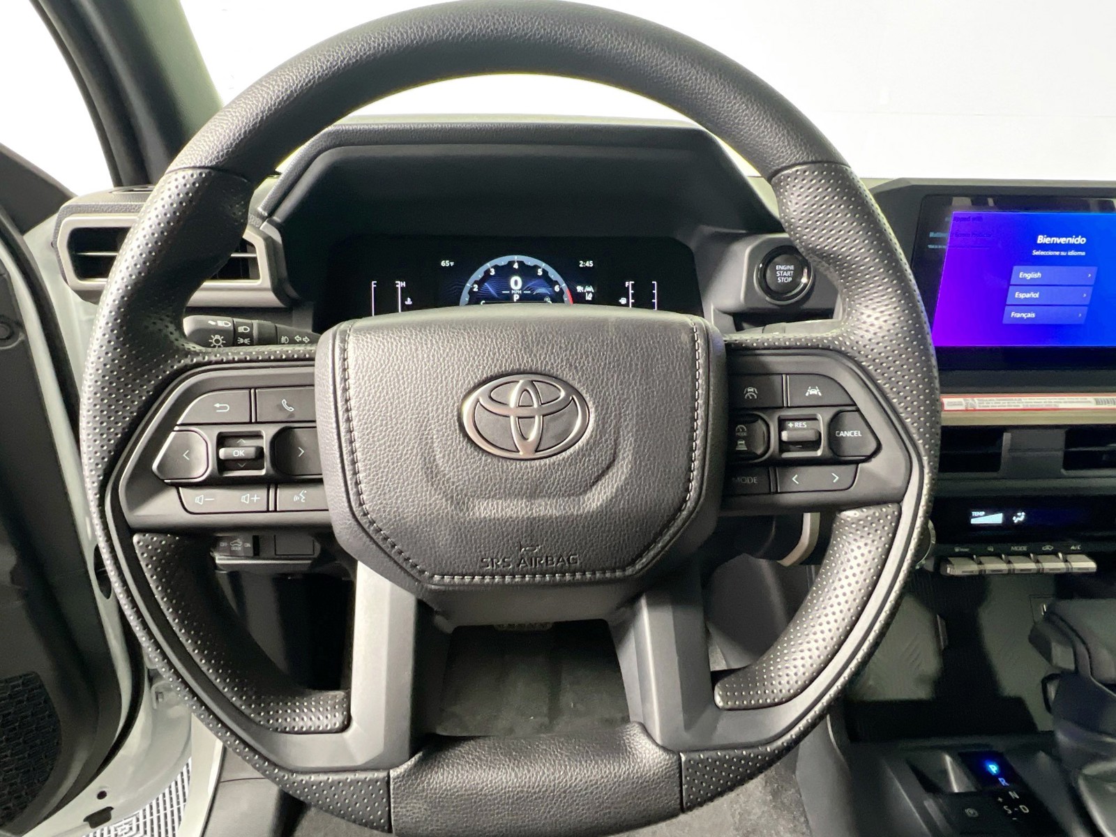 2025 Toyota Tacoma 2WD - Photo 15