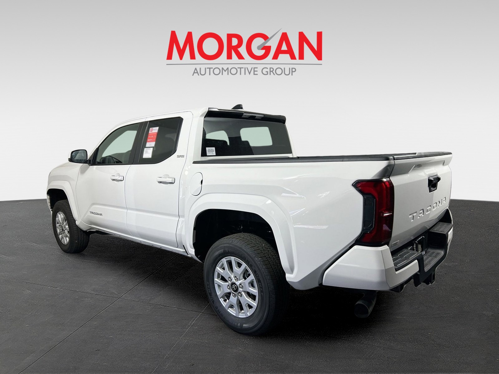2025 Toyota Tacoma 2WD - Photo 5