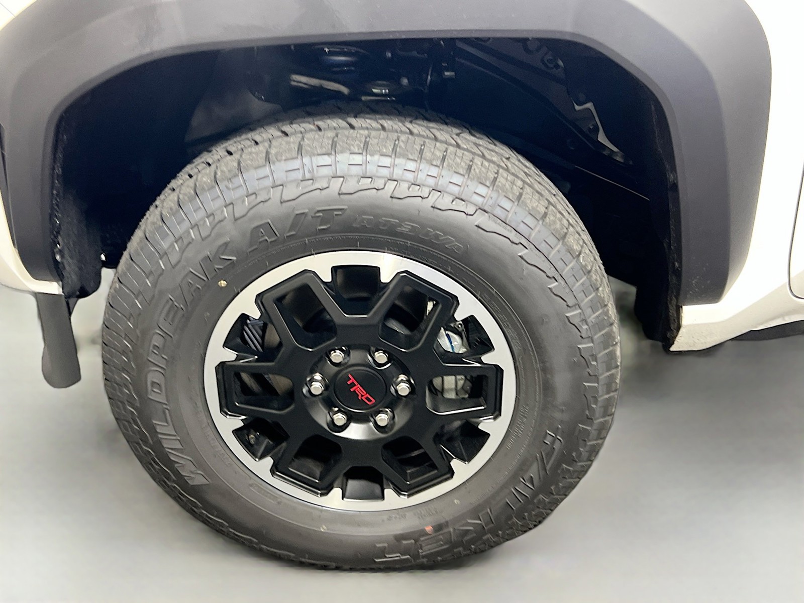 2025 Toyota Tacoma 4WD - Photo 11