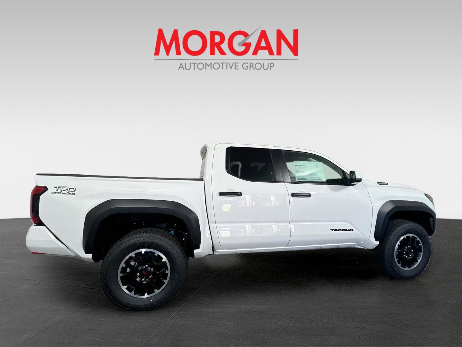 2025 Toyota Tacoma 4WD - Photo 7