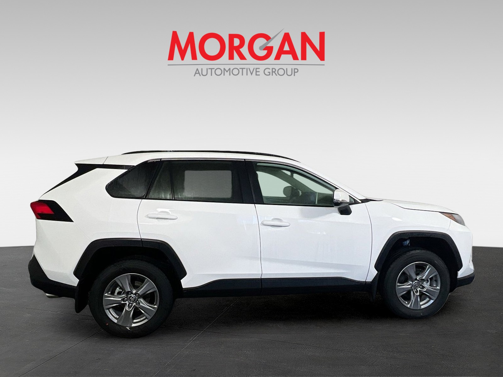 2025 Toyota RAV4 - Photo 7