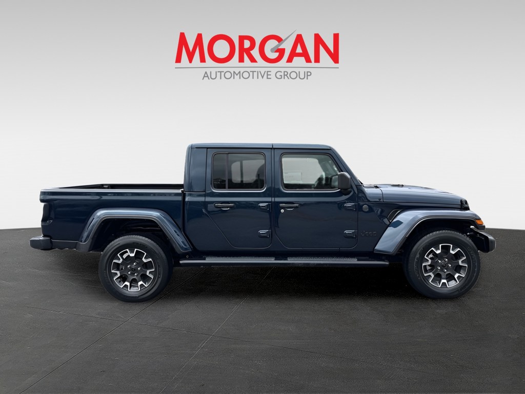 2025 Jeep Gladiator - Photo 7
