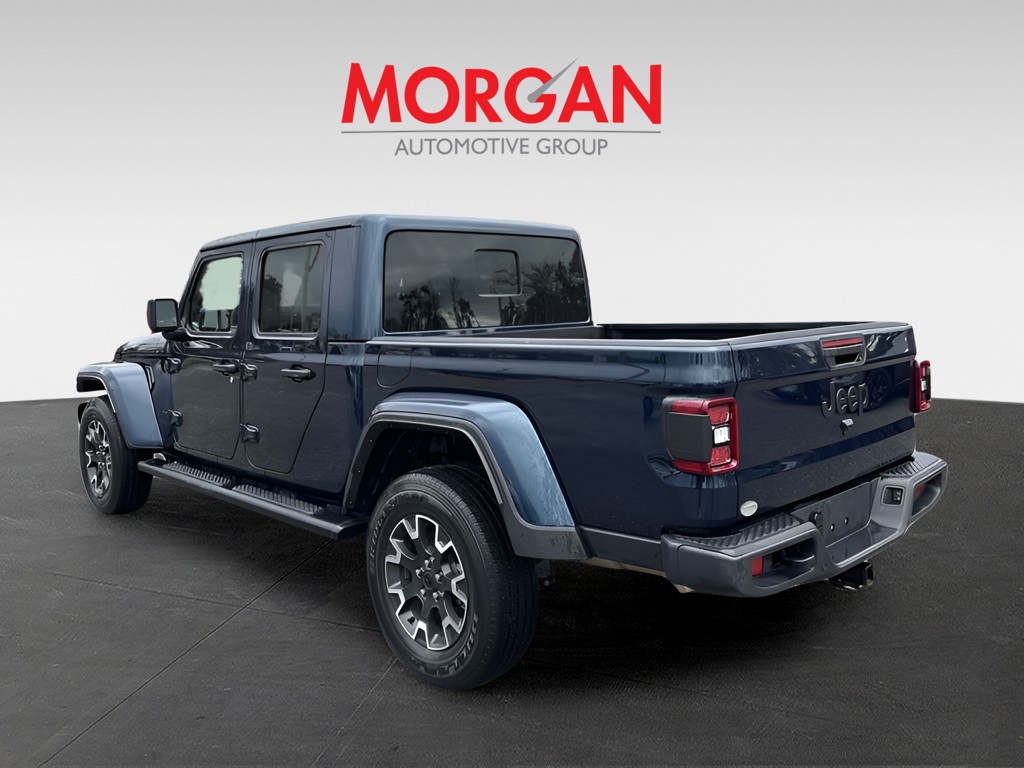 2025 Jeep Gladiator - Photo 5