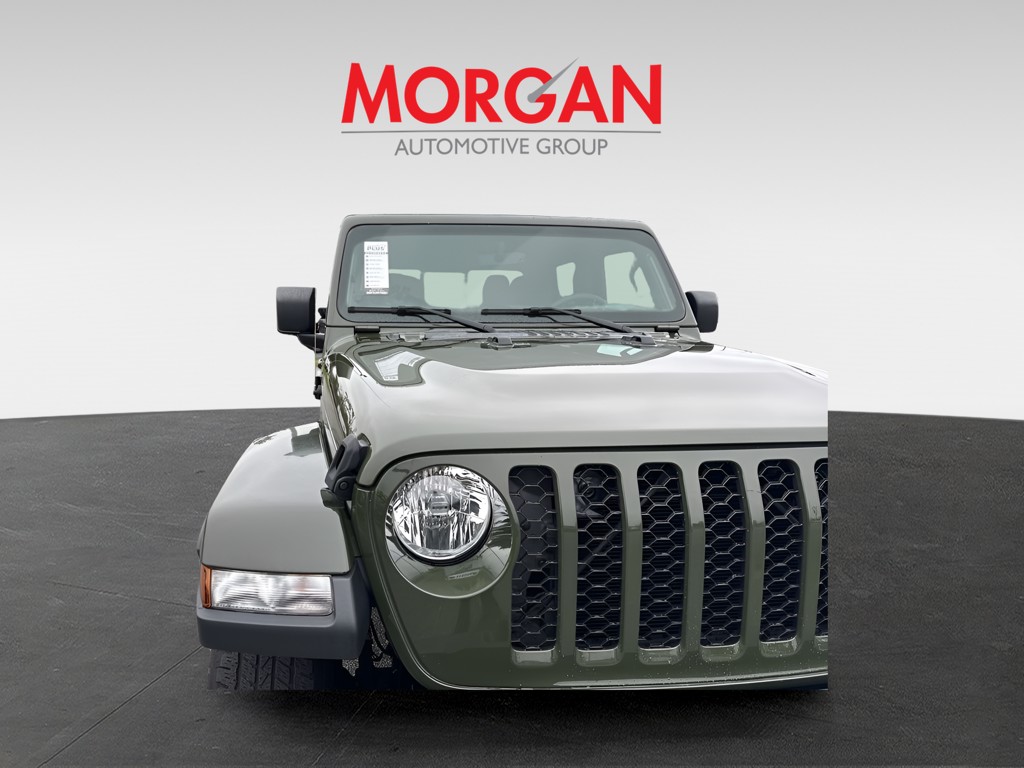 2023 Jeep Gladiator - Photo 9