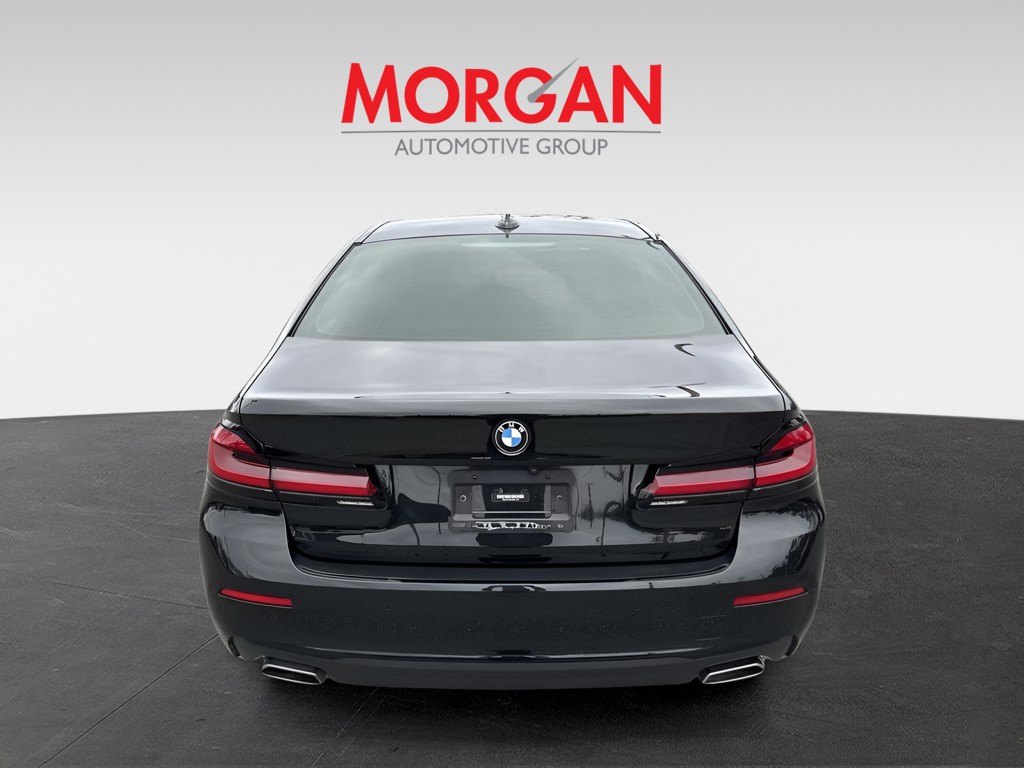 2021 BMW 5 Series - Photo 6