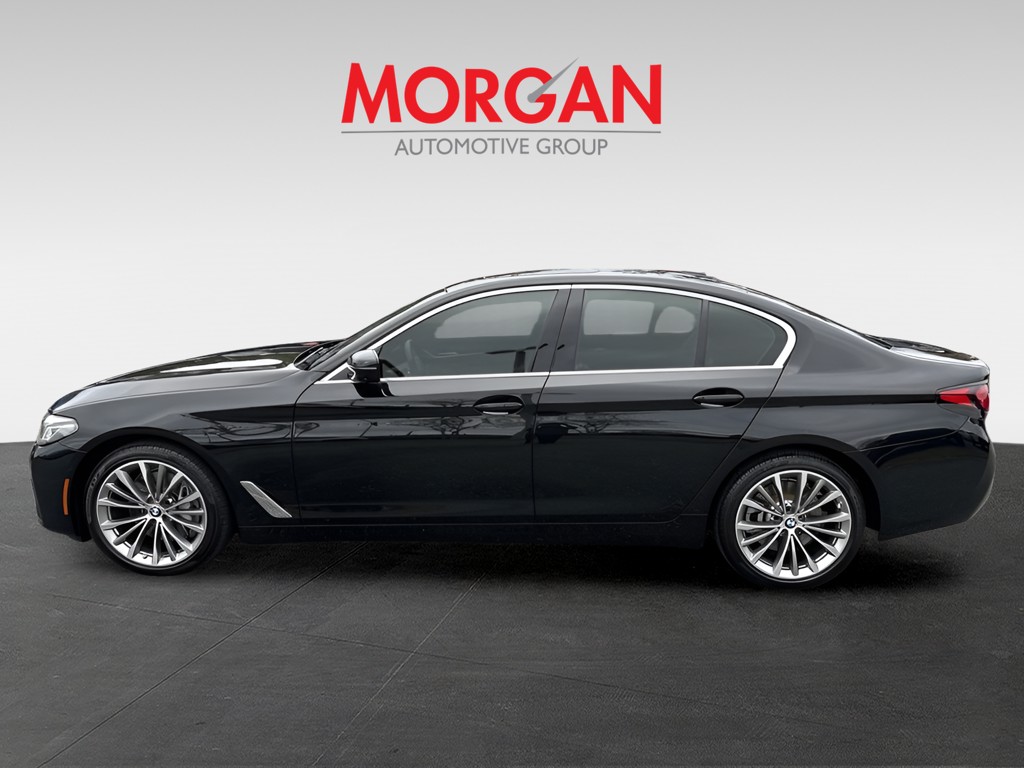 2021 BMW 5 Series - Photo 8