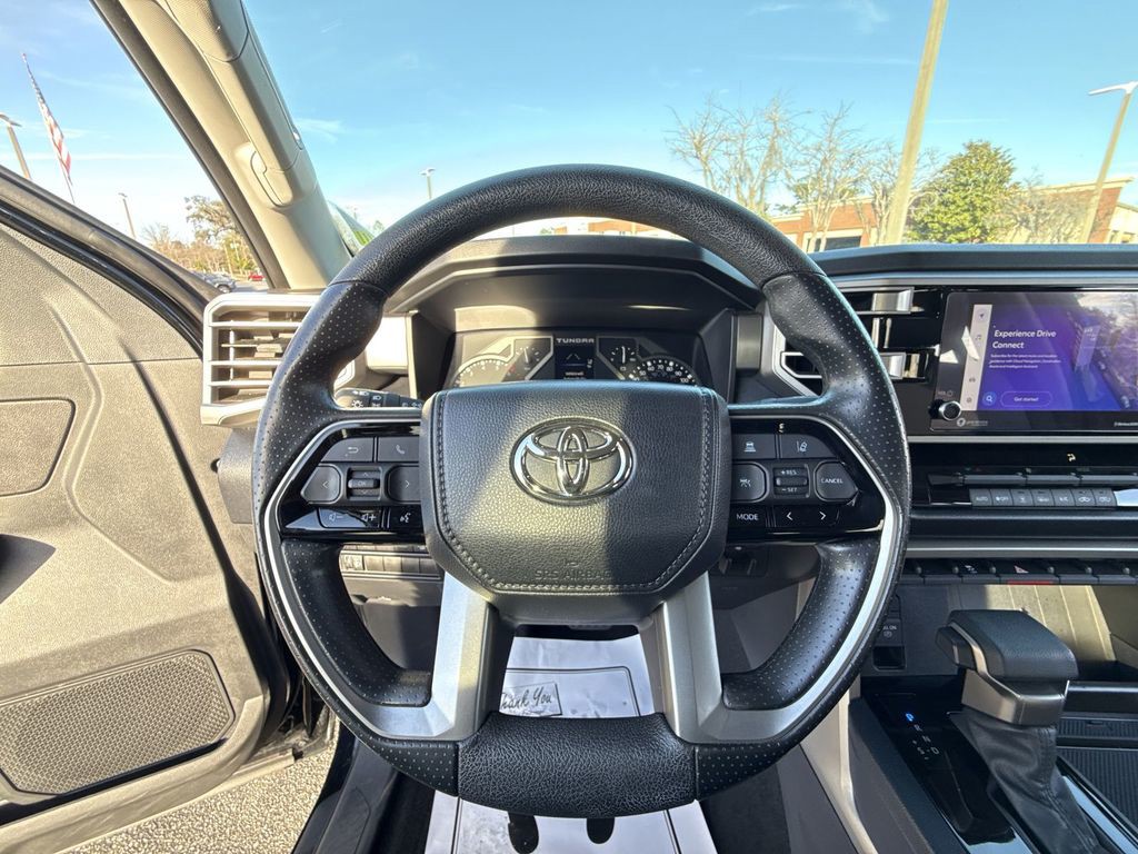 2024 Toyota Tundra - Photo 12