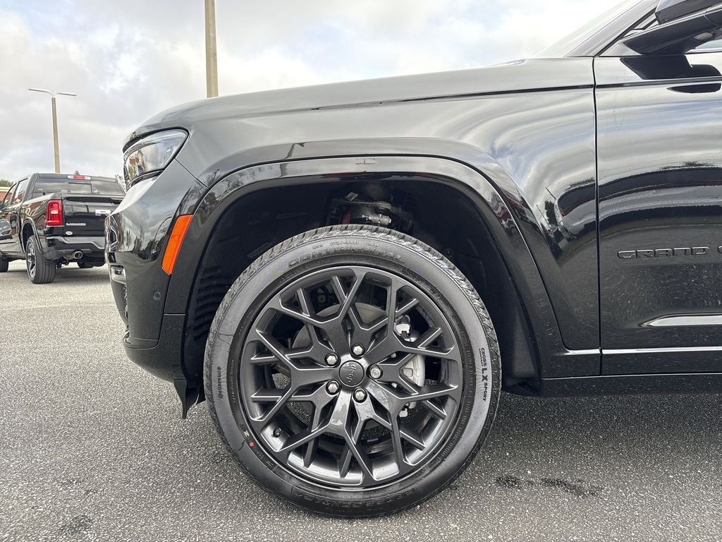 2025 Jeep Grand Cherokee L - Photo 10