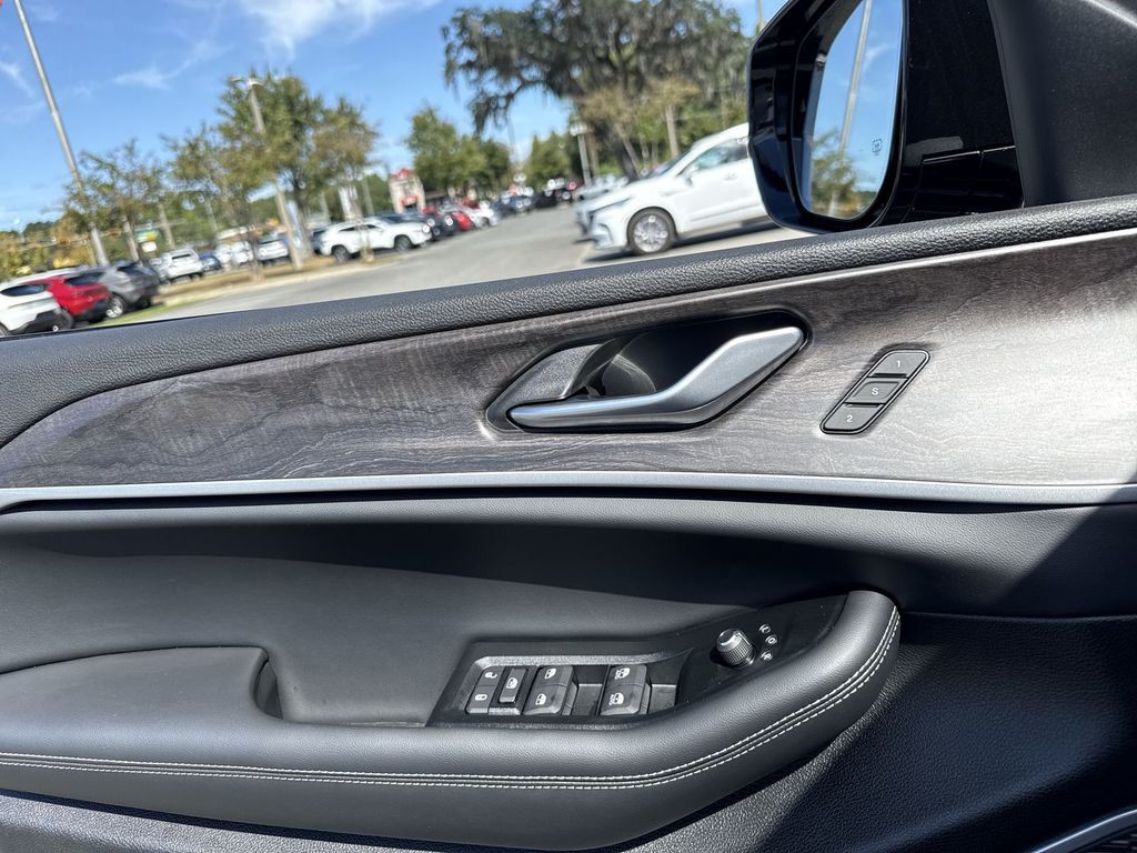 2025 Jeep Grand Cherokee L - Photo 13