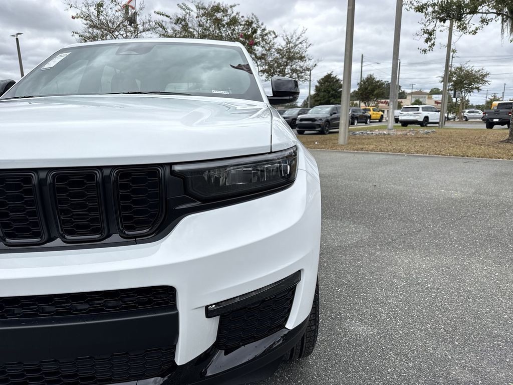 2025 Jeep Grand Cherokee L - Photo 9