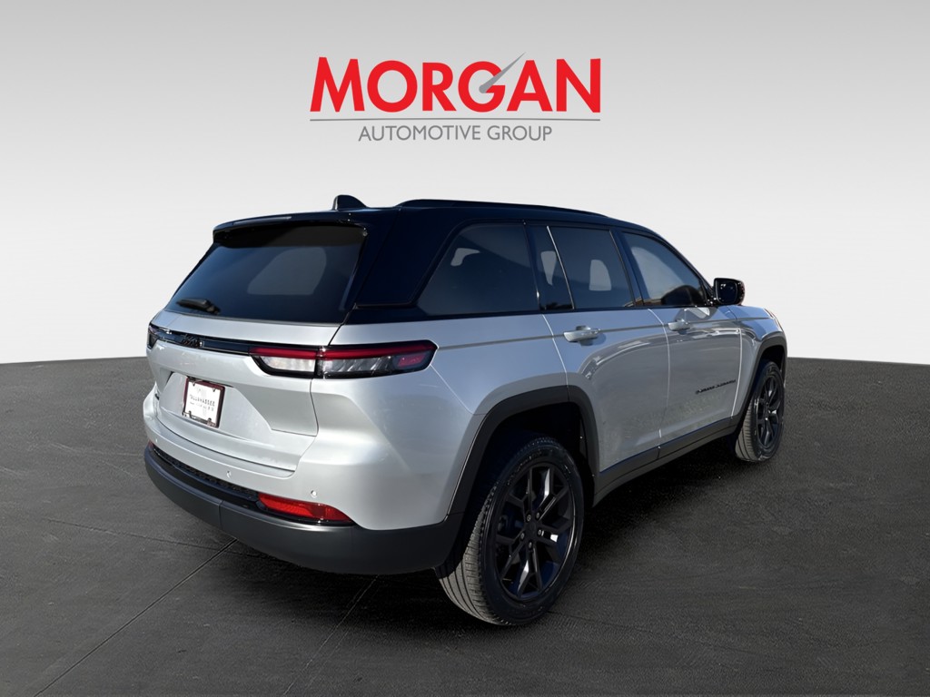 2025 Jeep Grand Cherokee - Photo 4