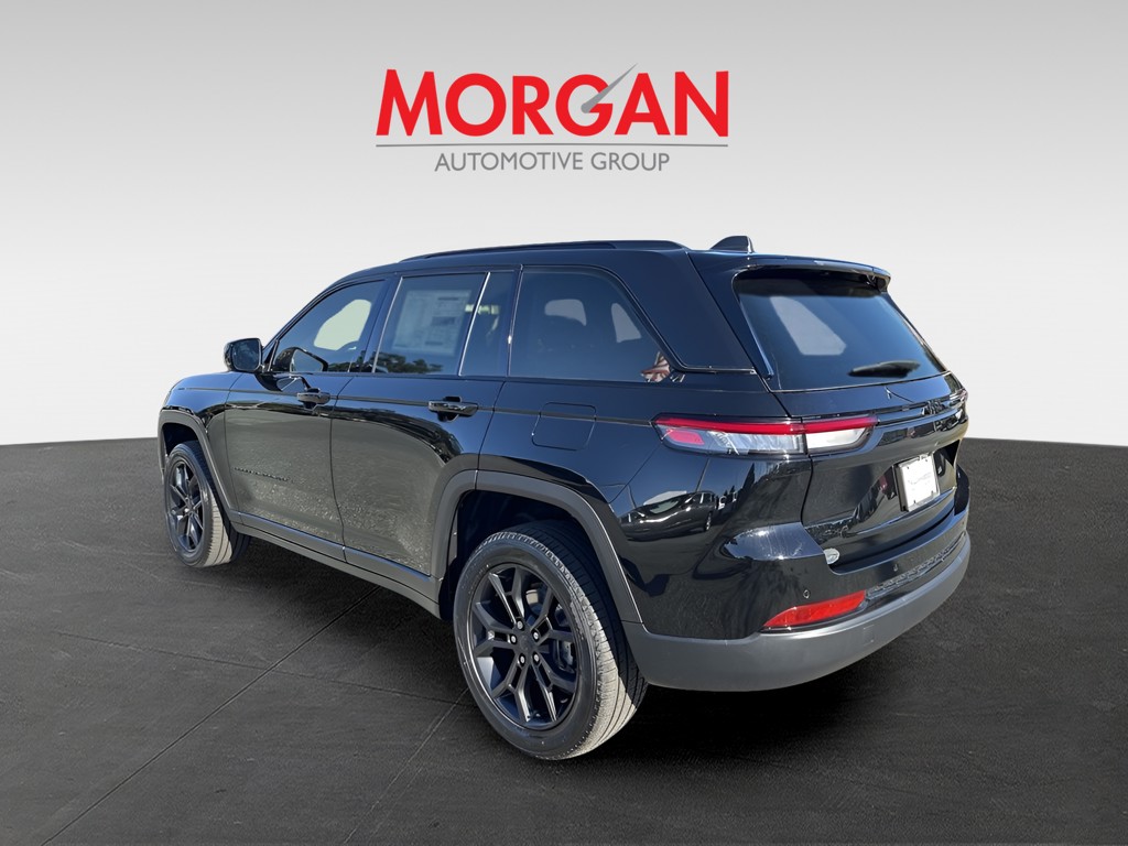 2025 Jeep Grand Cherokee - Photo 5