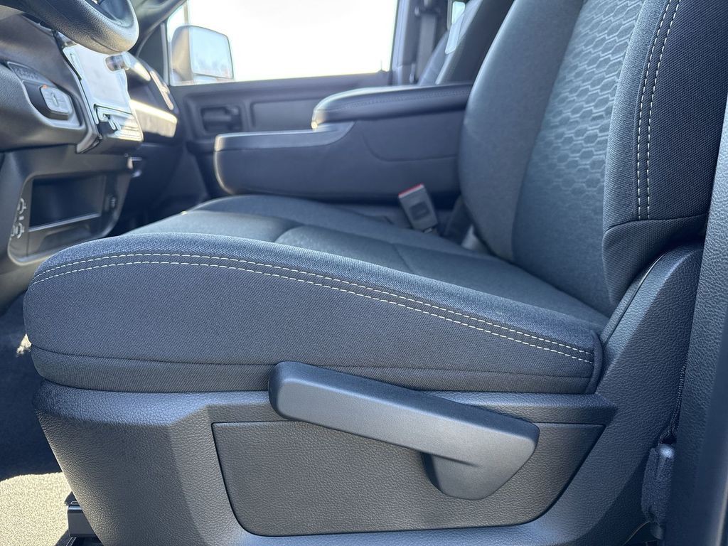 2026 Ram 2500 - Photo 12