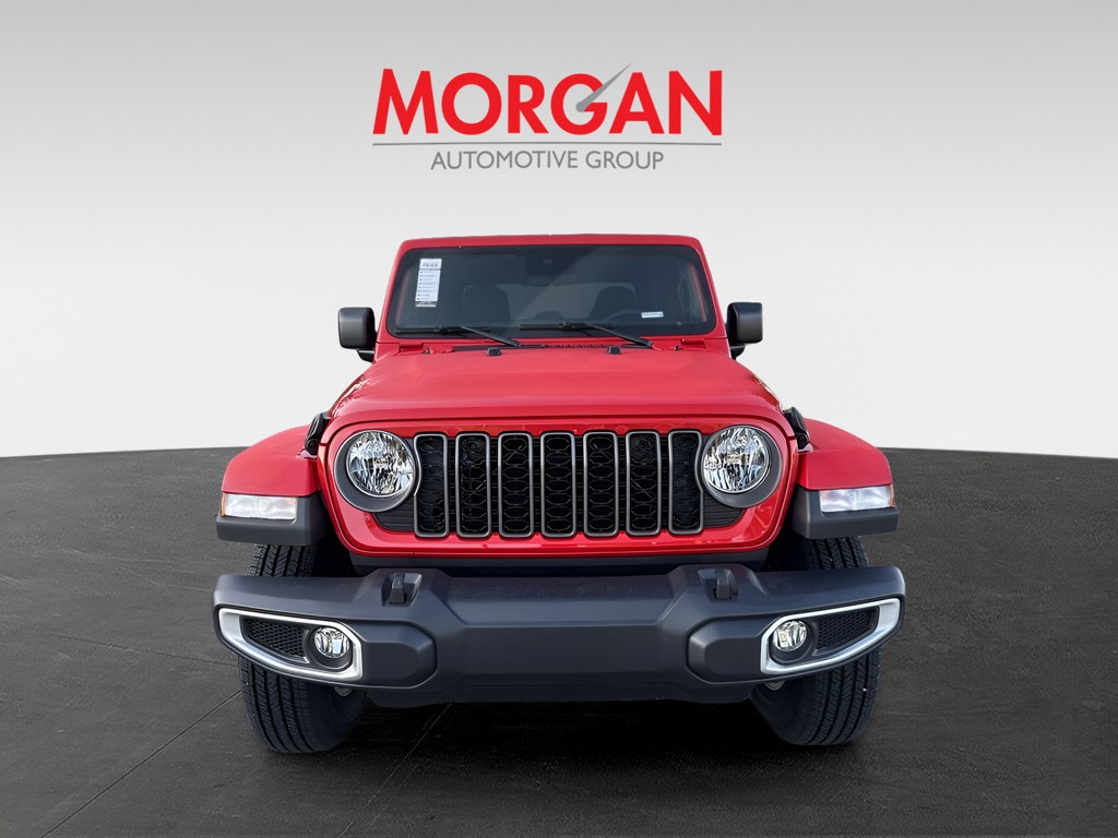 2025 Jeep Gladiator - Photo 3