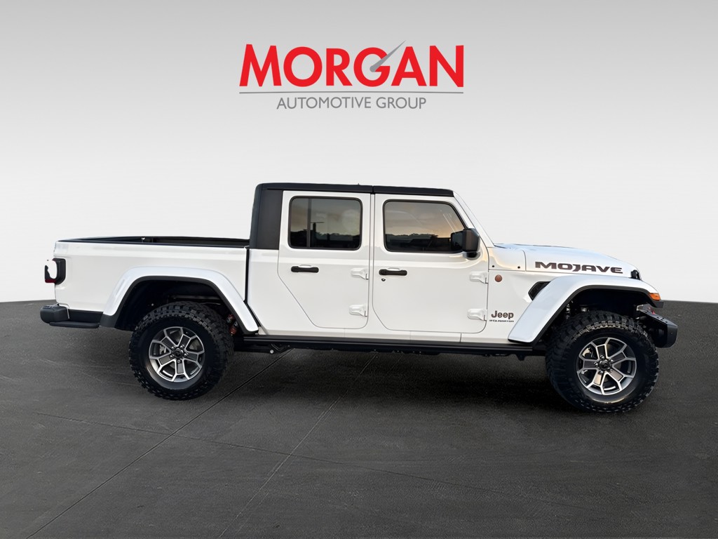 2025 Jeep Gladiator - Photo 7