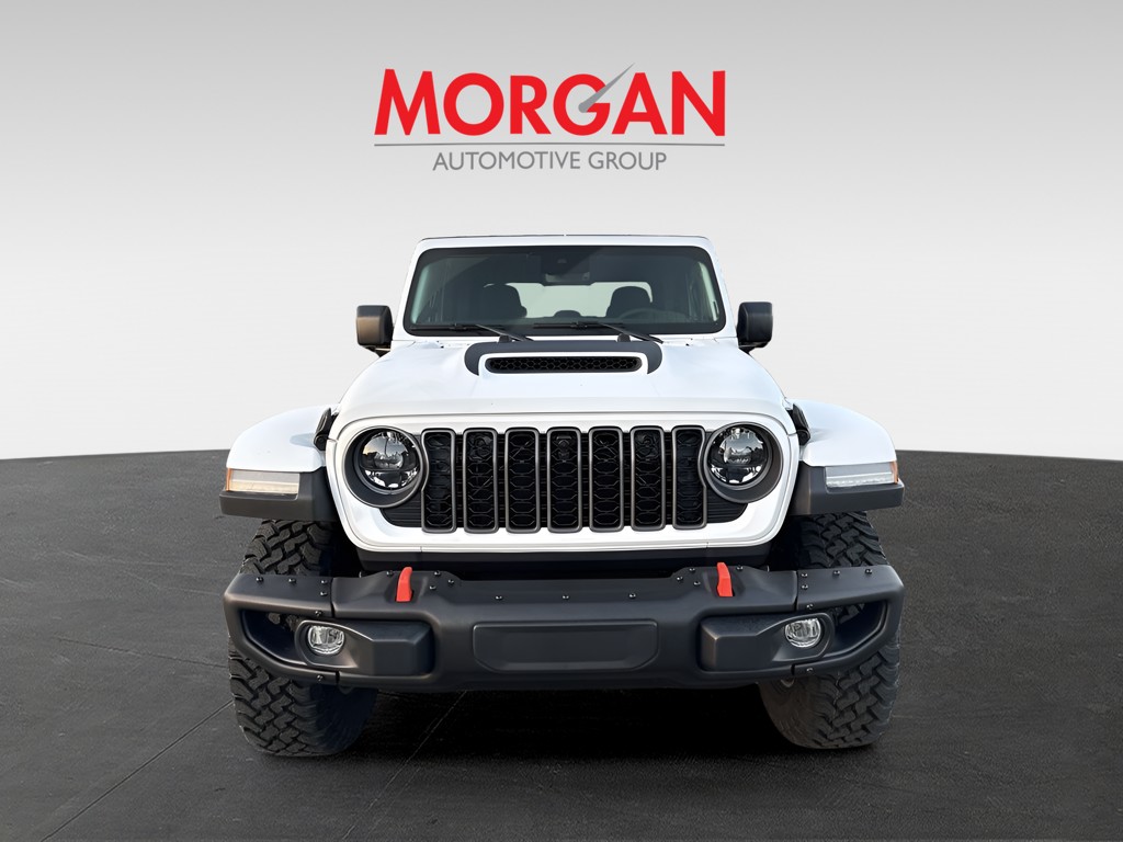 2025 Jeep Gladiator - Photo 3